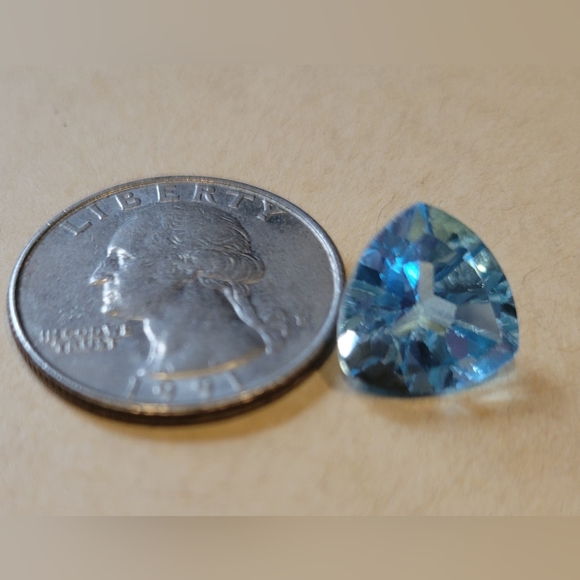Faceted Trilluin Curved Swiss Blue Topaz - Loose Stones - Picture 3 of 8